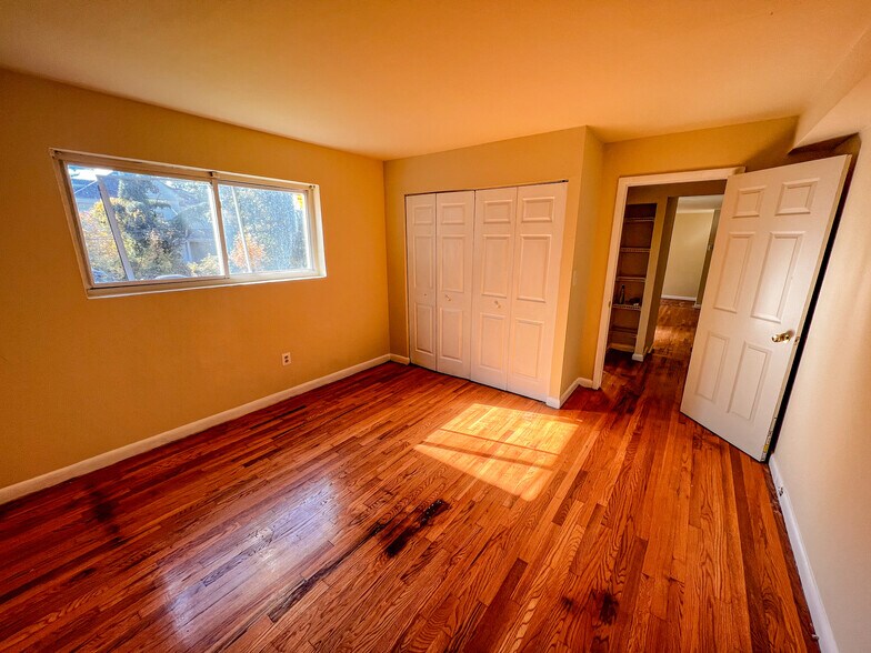 More Photos Of 1901-1909 N Forest Park Ave, Baltimore Apartments For Sale