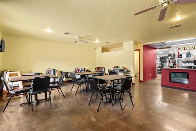 More Photos Of 34041 US-96 Hwy, Buna Freestanding For Sale