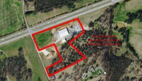 More Photos Of 806 Whitaker Rd, New Market Warehouse For Sale