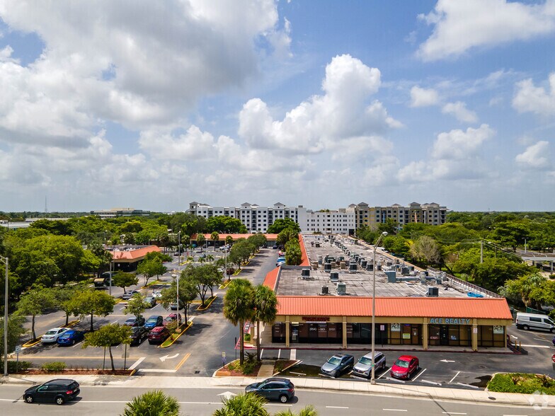 More Photos Of 1727-1797 N University Dr, Plantation Unknown For Lease