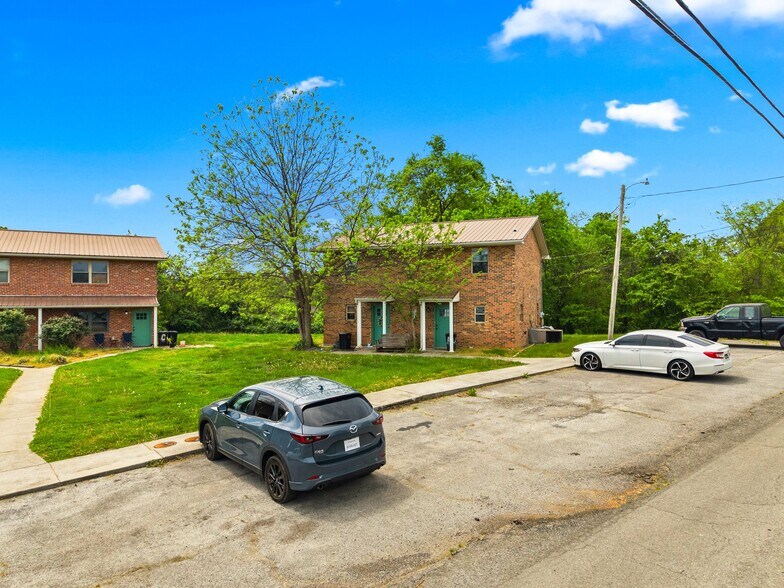 More Photos Of 3229 Blue Springs rd, Strawberry Plains Multifamily For Sale
