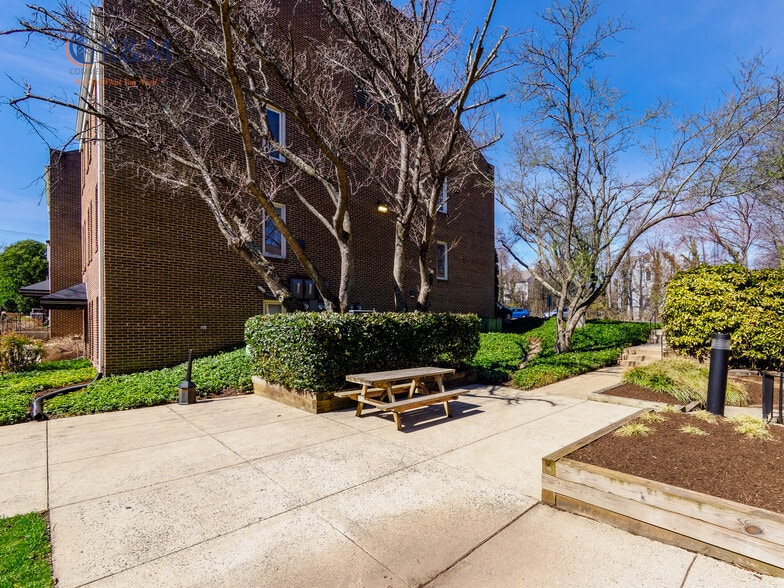 More Photos Of 9522 State Route 29, Fairfax Loft Creative Space For Sale