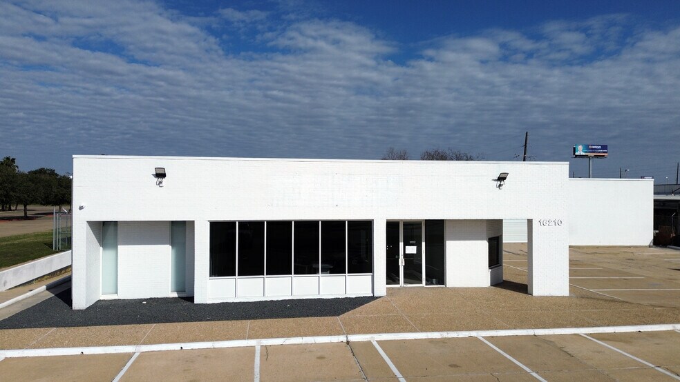 More Photos Of 16210 Clay Rd, Houston General Retail For Sale