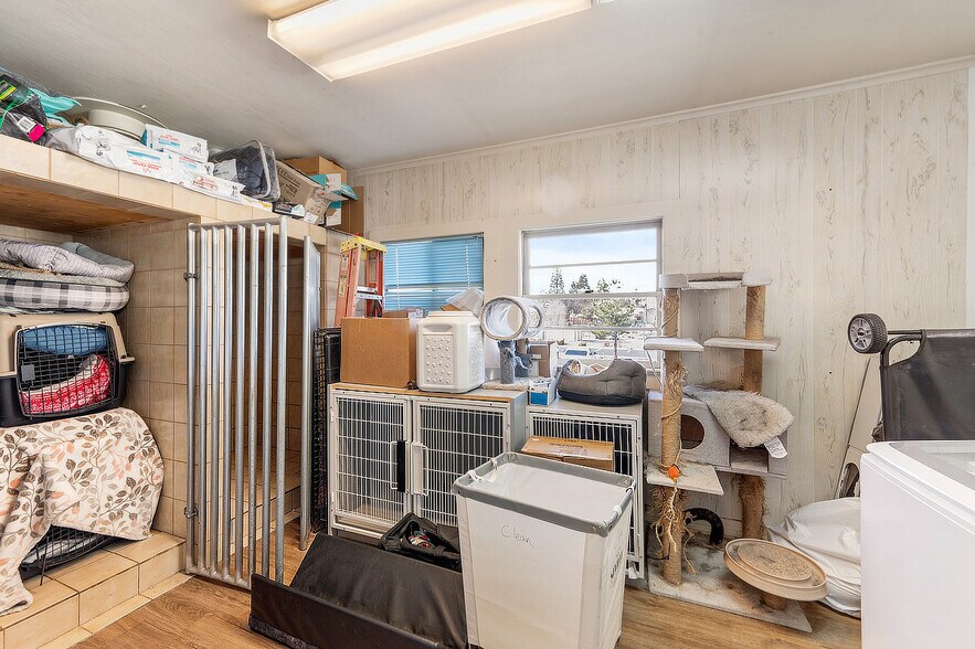 More Photos Of 1129-1135 Hunter Lake Dr, Reno Storefront Retail Residential For Sale