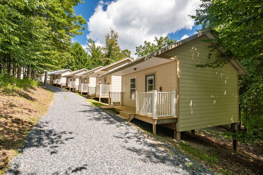 More Photos Of 4100 Adventure Base Rd, Radford Specialty For Sale