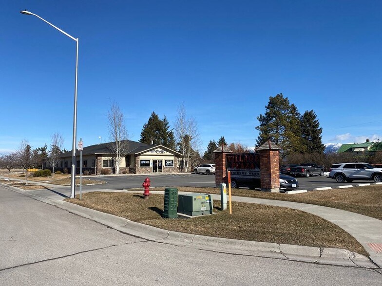 More Photos Of 33 Village Loop Rd, Kalispell Medical For Lease