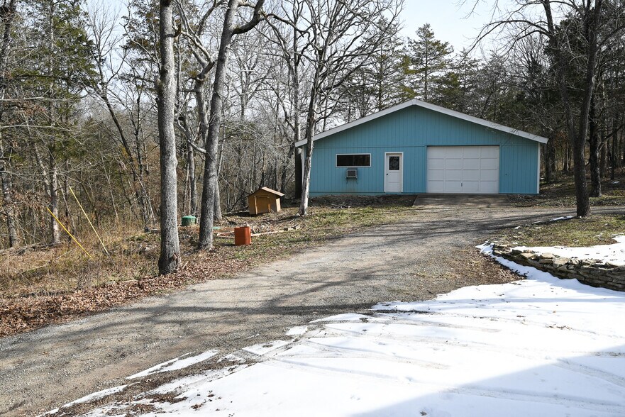 More Photos Of 2759 County Road 411, Berryville Hotel For Sale