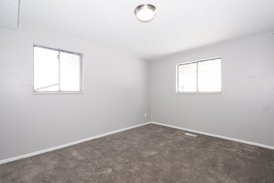 More Photos Of 3598 S 4240 W, West Valley City Apartments For Sale