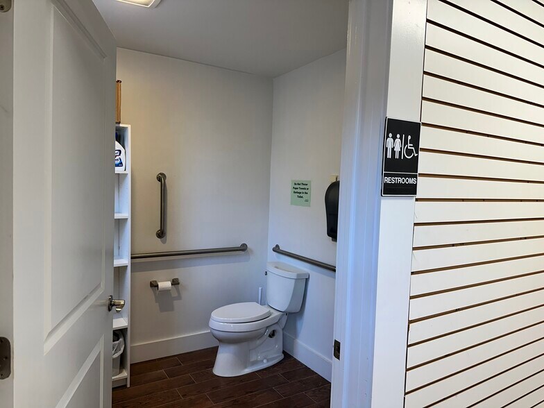 More Photos Of 2 E Main St, Clinton Township Storefront Retail Office For Sale