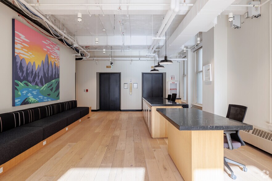 More Photos Of 821 17th St, Denver Office For Sale