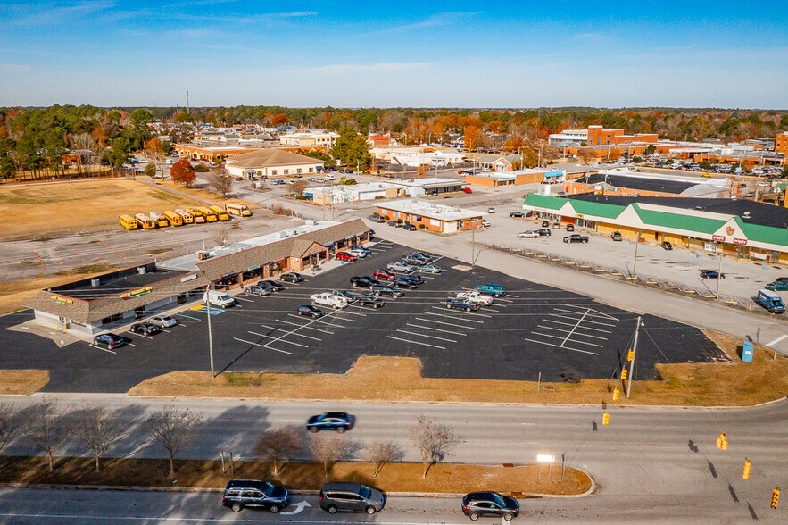More Photos Of 1904-1918 Dr. Martin Luther King Jr. Blvd, New Bern General Retail For Sale