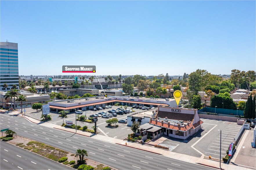 Primary Photo Of 16871 Beach Blvd, Huntington Beach Restaurant For Sale