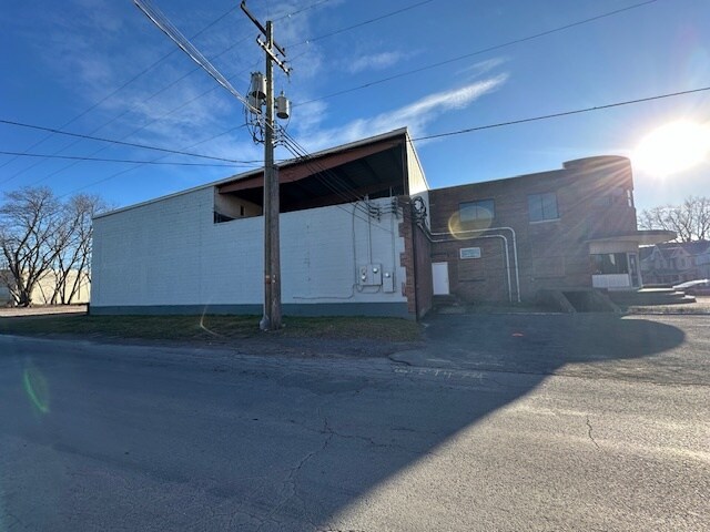 More Photos Of 750 Edison Ave, Sunbury Warehouse For Sale