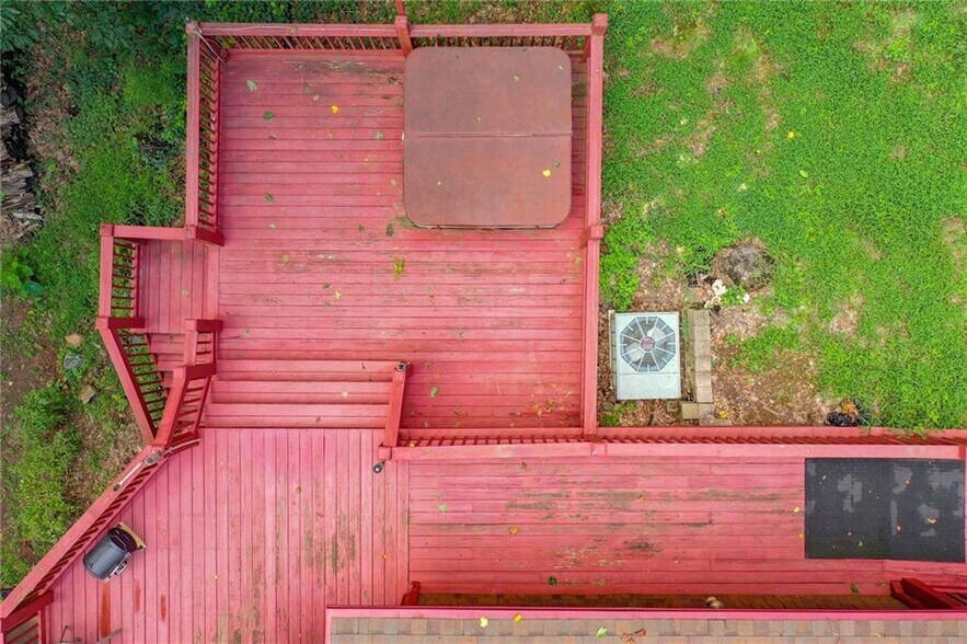 More Photos Of 1345 Ronald Reagan Blvd, Cumming Showroom For Sale