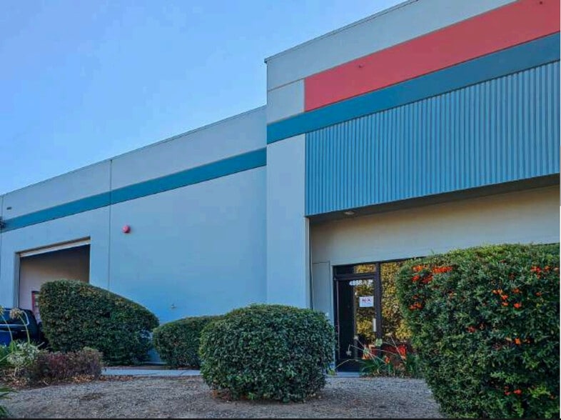 More Photos Of 4852-4882 E 2nd St, Benicia Warehouse For Sale