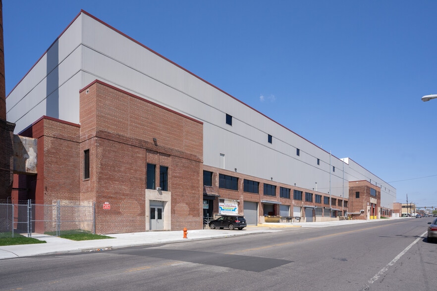 More Photos Of 956 E Erie Ave, Philadelphia Distribution For Lease