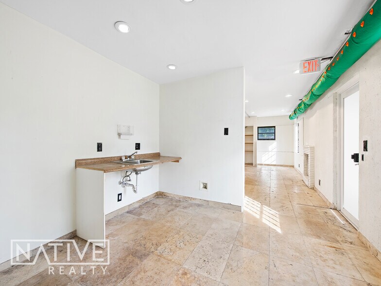 More Photos Of 1416 NE 4th Ave, Fort Lauderdale Office For Lease