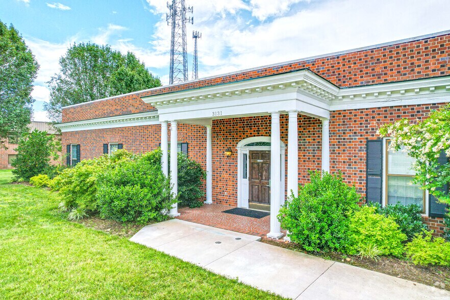 More Photos Of 3131 Westinghouse Blvd, Charlotte Flex For Lease