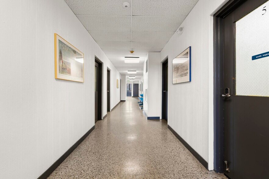 More Photos Of 385 Main St, West Haven Medical For Sale