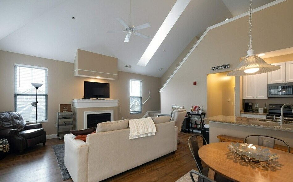More Photos Of 1753-1791 Drayton Park Court, Columbus Multifamily For Sale