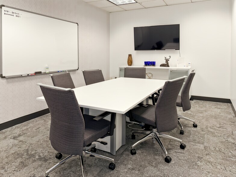 More Photos Of 3350 Riverwood Pkwy SE, Atlanta Coworking Space