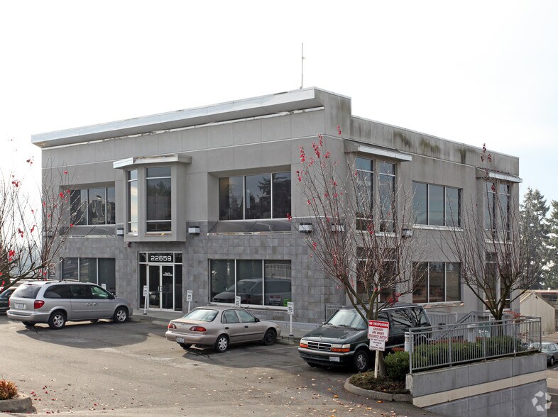 More Photos Of 22659 Pacific Hwy S, Des Moines Flex For Sale