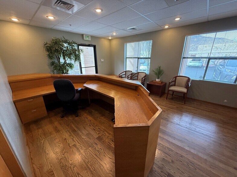 More Photos Of 36800 N Sidewinder Rd, Carefree Medical For Sale