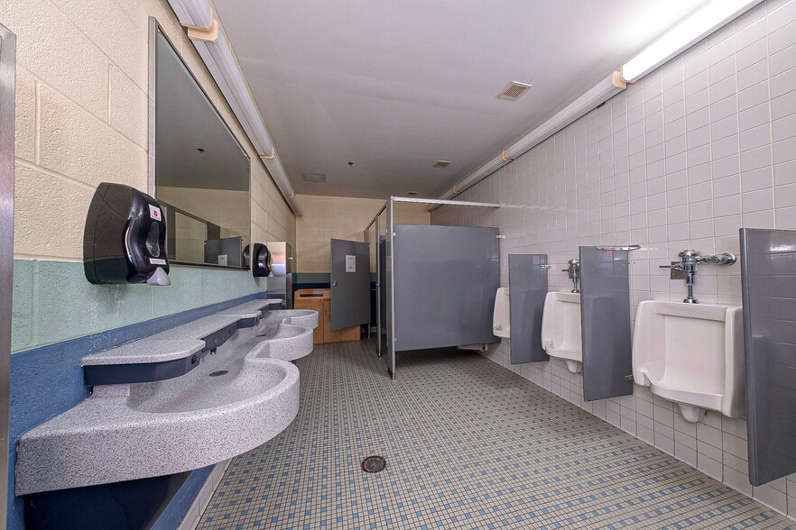 More Photos Of 255 Third St, New Kensington Schools For Sale