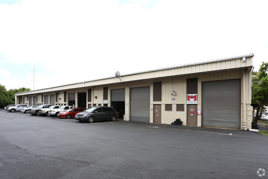 More Photos Of 99-899 Iwaena St, Aiea Warehouse For Lease