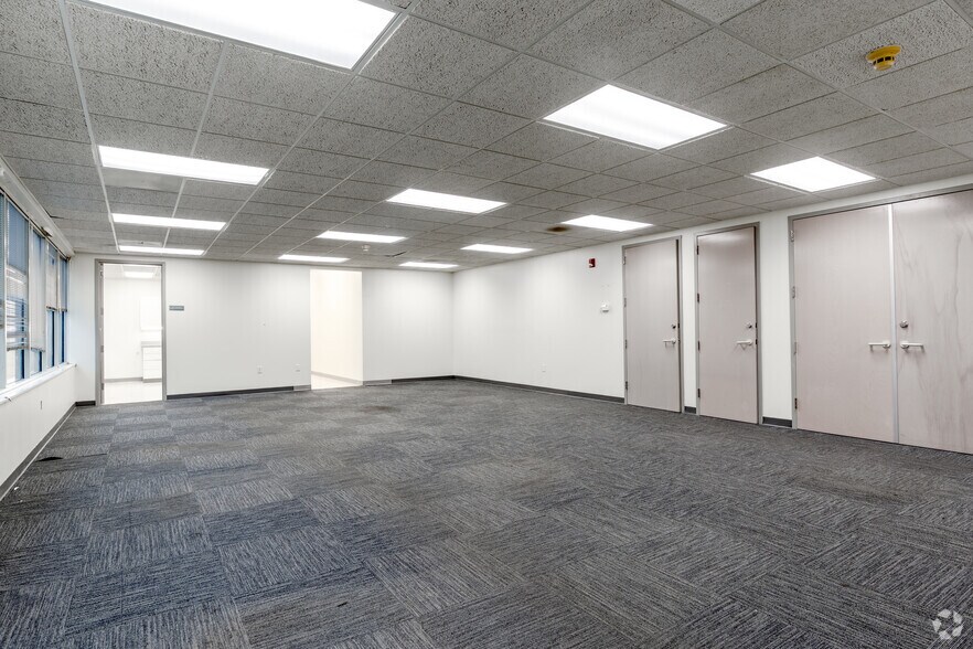 More Photos Of 4233 Technology Dr, Durham Research And Development For Lease