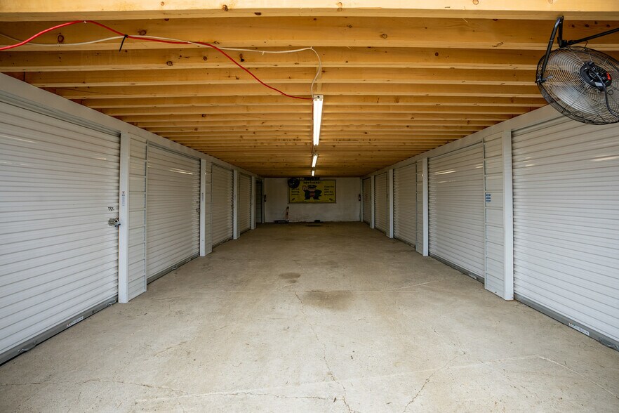 More Photos Of 60 Mill St, Corinna Self Storage For Sale