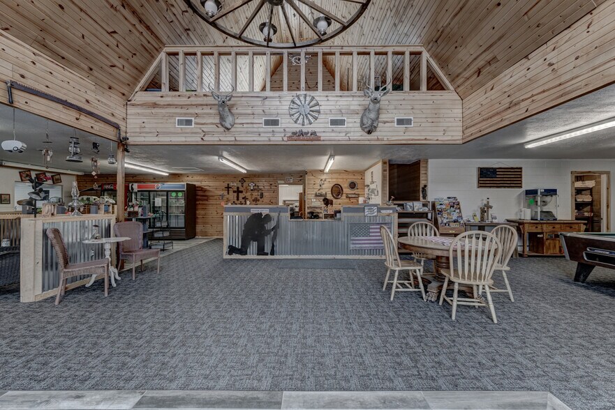 More Photos Of 1116 N 5th St, Custer Trailer Camper Park For Sale