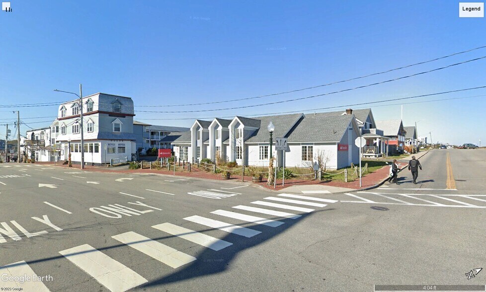 More Photos Of 3 Oak Bluffs Ave, Vineyard Haven Bank For Sale