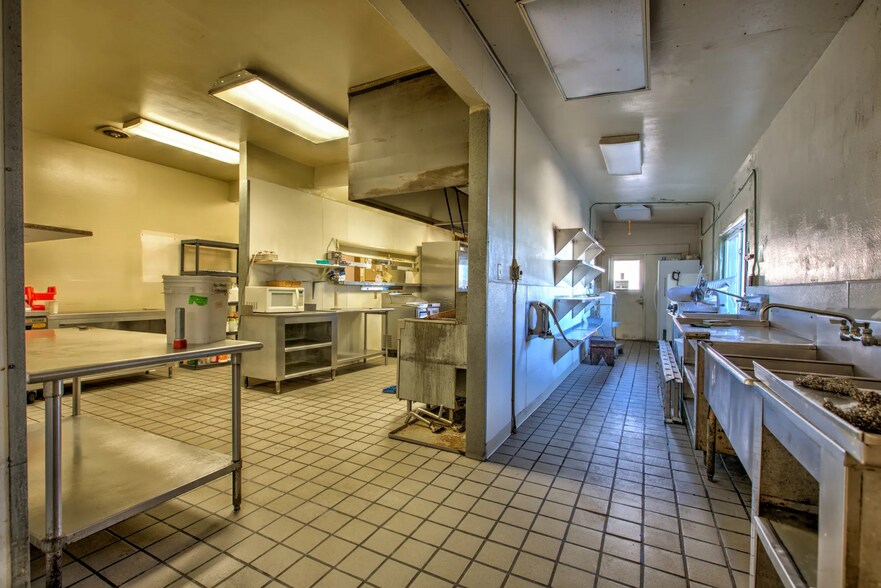 More Photos Of 334 S 600 W, Heyburn Restaurant For Lease