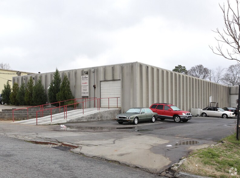 More Photos Of 3124 Plant St, East Point Distribution For Sale