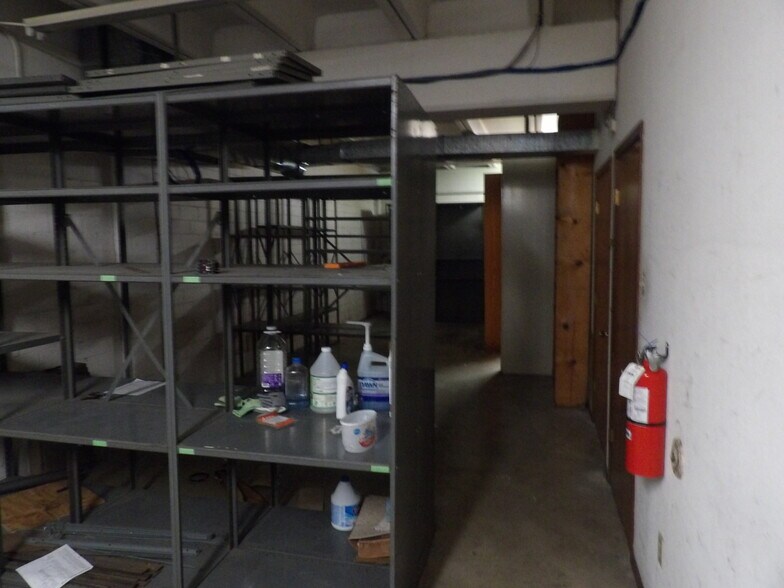More Photos Of 1812 Wayside Dr, Houston Distribution For Lease