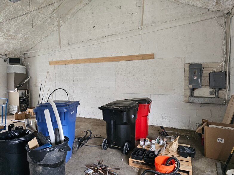 More Photos Of 210 Broad St, Saint Georges Flex For Lease