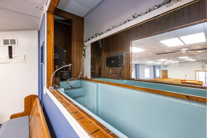 More Photos Of 3429 Prospect St, Indianapolis Religious Facility For Sale