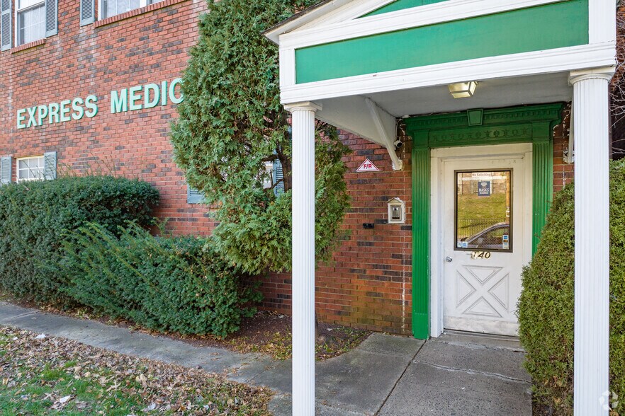 More Photos Of 140 Hillside Ave, Hillside Light Manufacturing For Lease