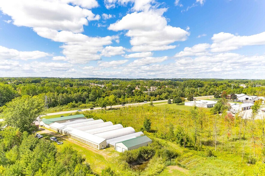 More Photos Of 4040 Velp Ave, Green Bay Specialty For Sale