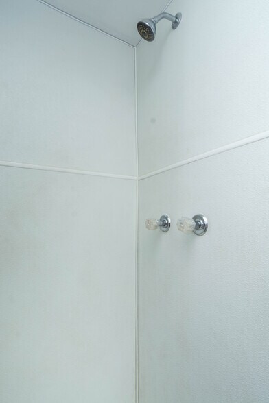 More Photos Of 115 W Mulberry St, Baltimore Office Residential For Sale