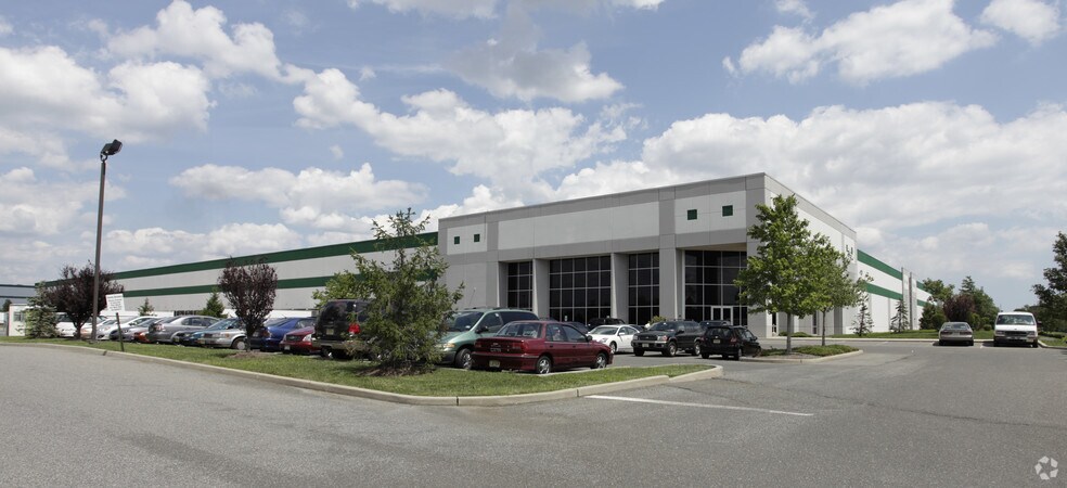 More Photos Of 283 Prospect Plains Rd, Cranbury Distribution For Lease