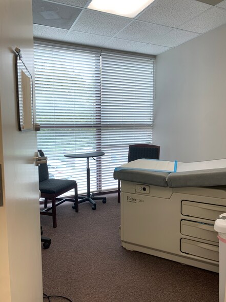 More Photos Of 930 Martin Luther King Jr Blvd, Chapel Hill Office For Lease