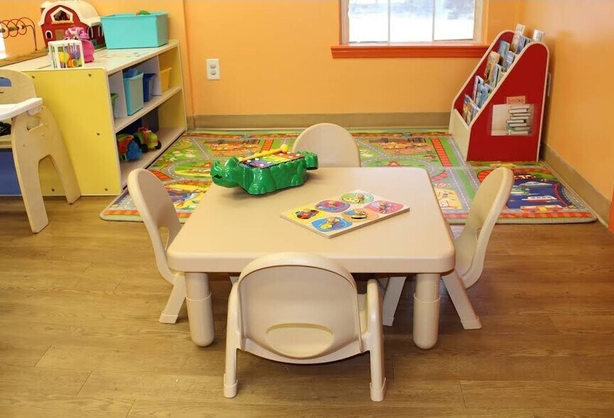 More Photos Of 601 Buena Pky, Bridgewater Daycare Center For Sale
