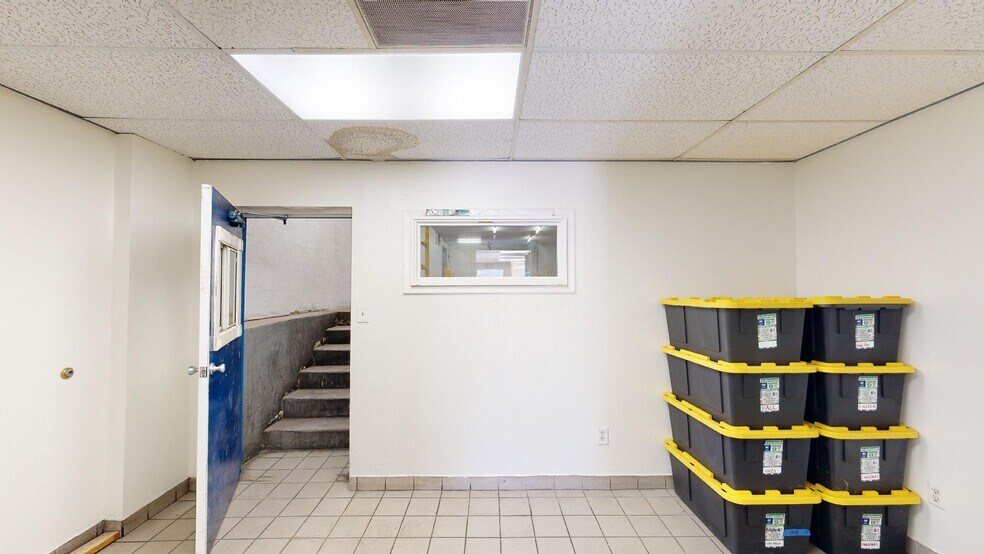 More Photos Of 2423 E University Dr, Phoenix Refrigeration Cold Storage For Sale