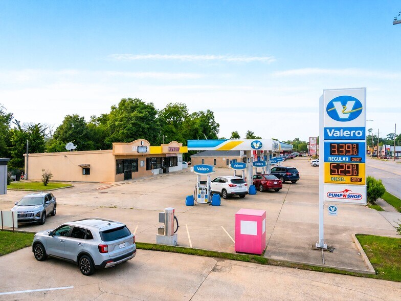 More Photos Of 1555 N 16th St, Orange Service Station For Sale