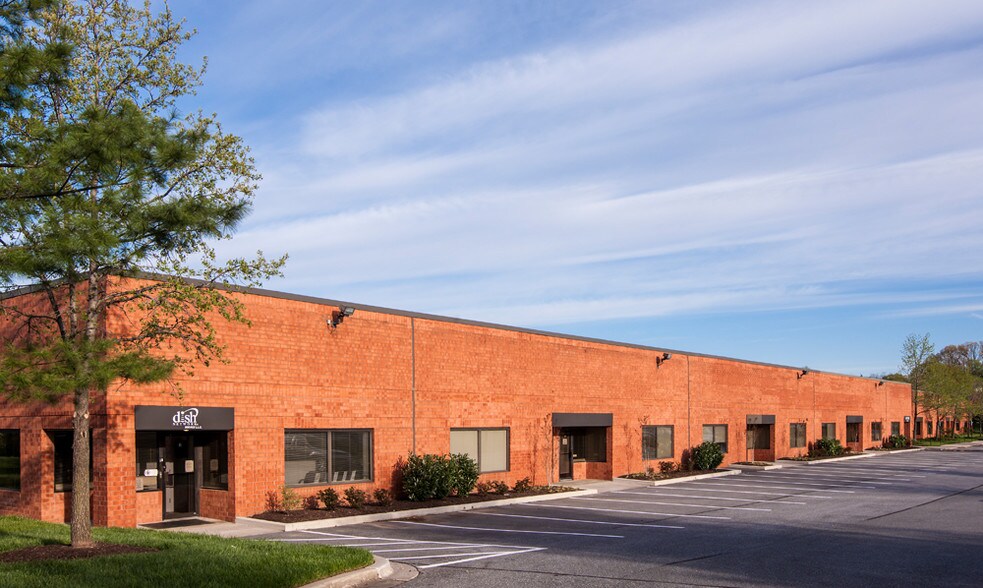 More Photos Of 1500 Caton Center Dr, Arbutus Unknown For Lease