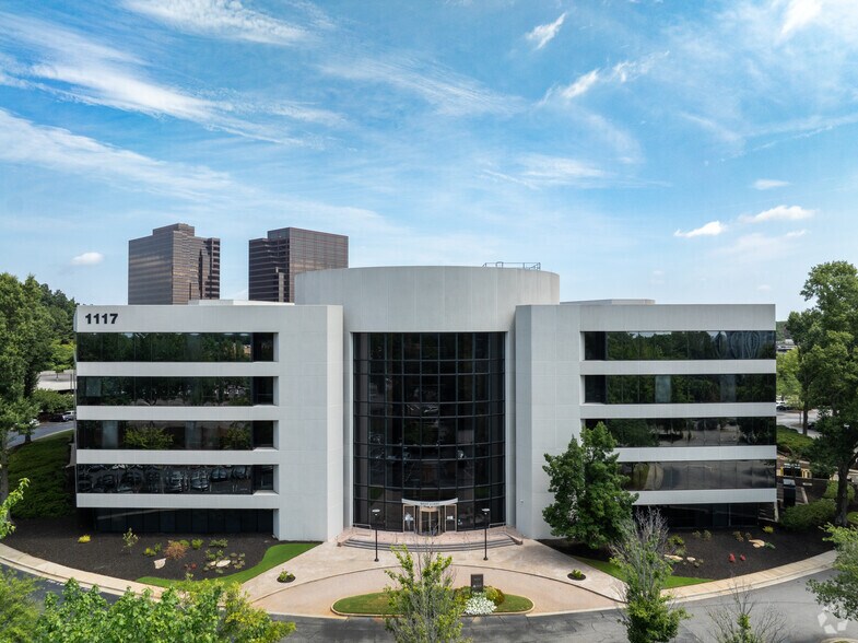 More Photos Of 1117 Perimeter Ctr W, Atlanta Office For Lease