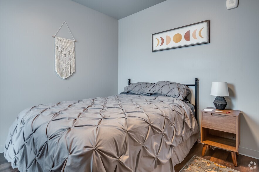 More Photos Of 622 Pennsylvania Ave, Sheboygan Apartments For Lease