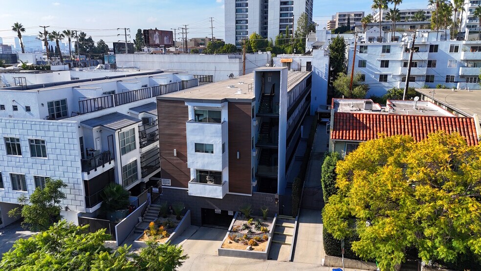 More Photos Of 1115 Hacienda Pl, West Hollywood Apartments For Sale